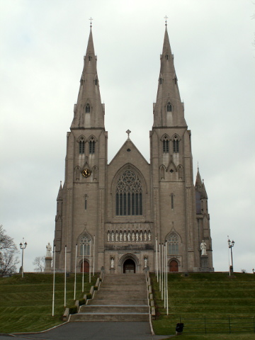 St Patrick's Cathedral, begun in 1840 it was only finished in 1904